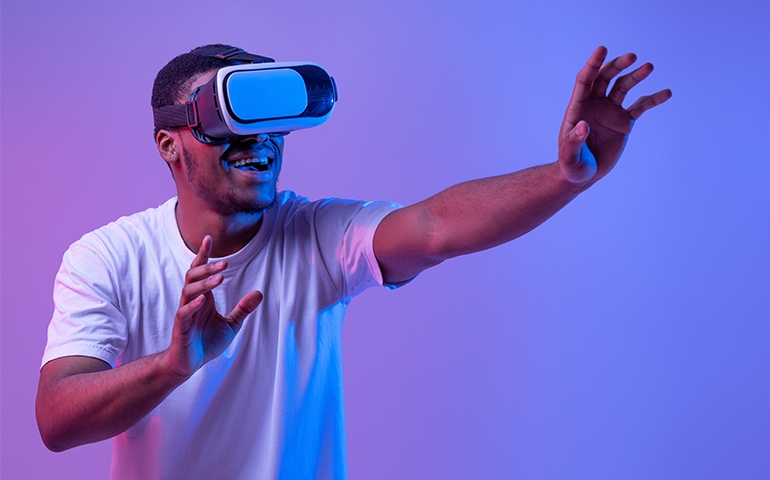 Realidad virtual con lentillas y gafas 